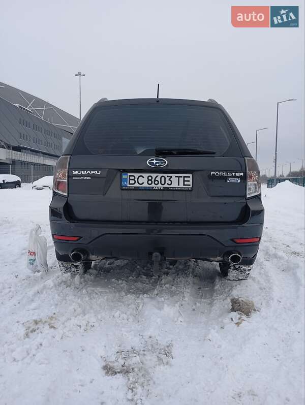 Внедорожник / Кроссовер Subaru Forester 2012 в Львове