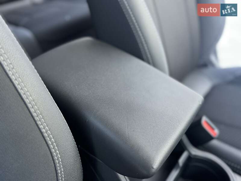 Внедорожник / Кроссовер Subaru Forester 2019 в Киеве