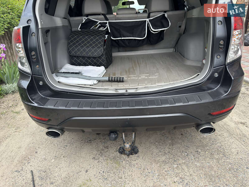 Внедорожник / Кроссовер Subaru Forester 2010 в Львове