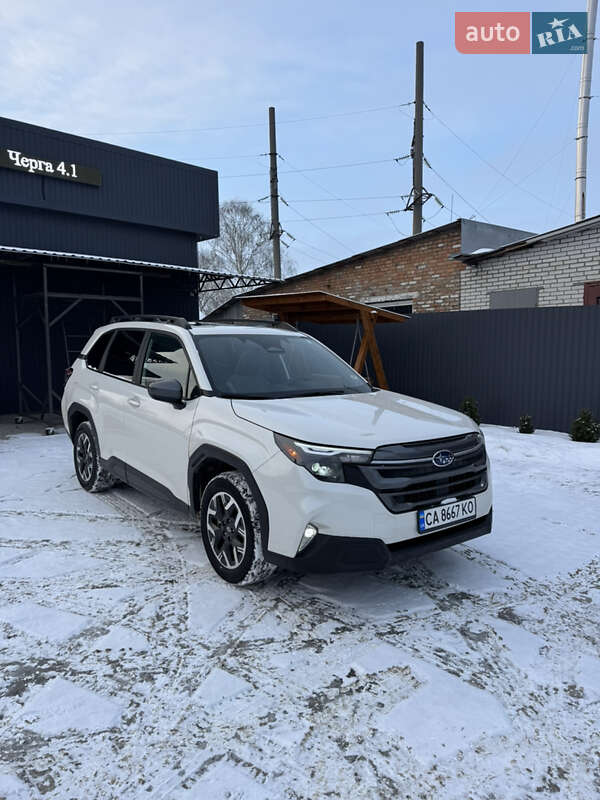Внедорожник / Кроссовер Subaru Forester 2024 в Черкассах