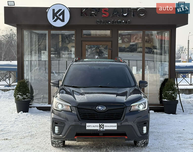 Внедорожник / Кроссовер Subaru Forester 2018 в Харькове