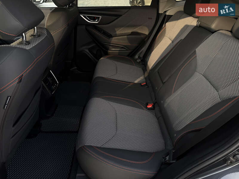 Внедорожник / Кроссовер Subaru Forester 2018 в Харькове