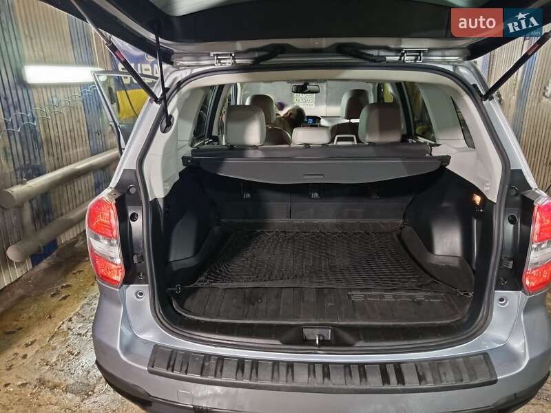 Внедорожник / Кроссовер Subaru Forester 2016 в Днепре