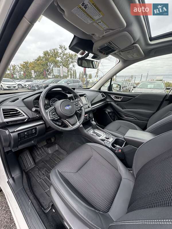 Внедорожник / Кроссовер Subaru Forester 2022 в Белогородке