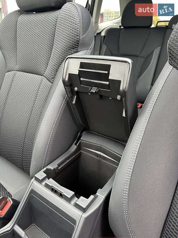 Внедорожник / Кроссовер Subaru Forester 2022 в Белогородке