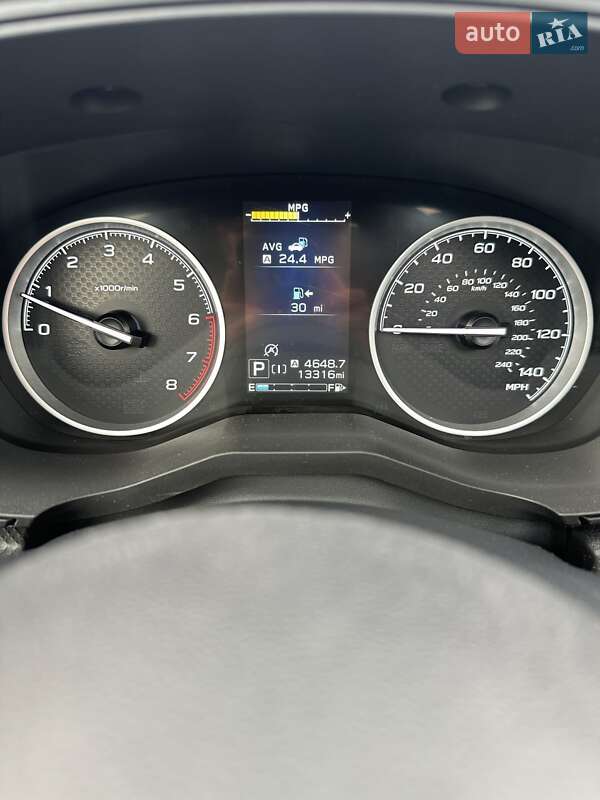 Внедорожник / Кроссовер Subaru Forester 2022 в Белогородке