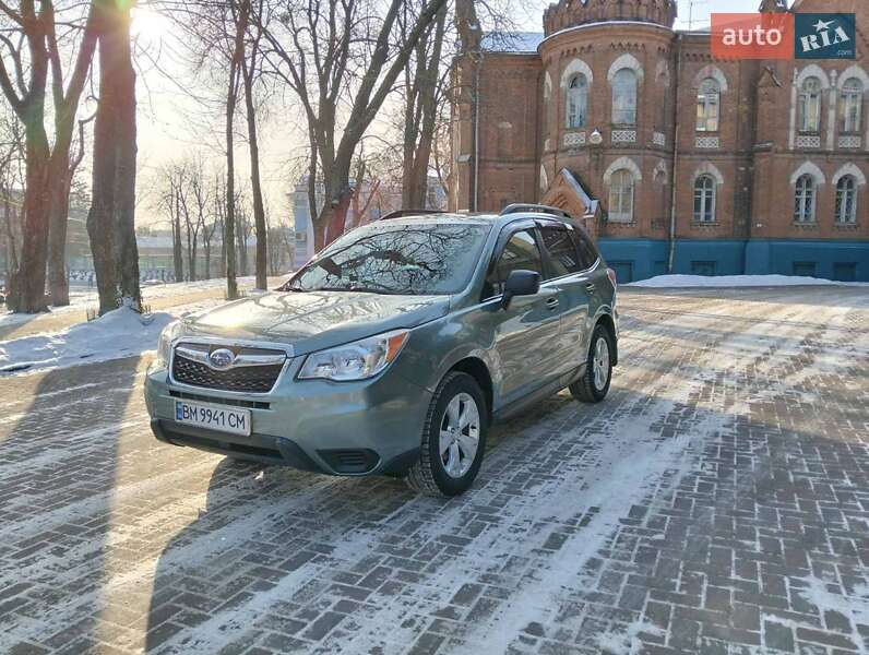 Внедорожник / Кроссовер Subaru Forester 2015 в Сумах