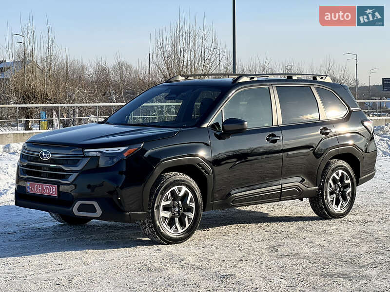 Внедорожник / Кроссовер Subaru Forester 2024 в Киеве