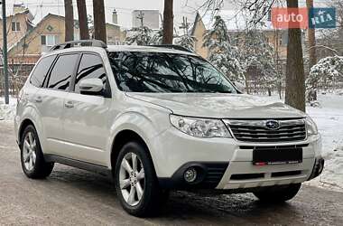 Внедорожник / Кроссовер Subaru Forester 2012 в Киеве