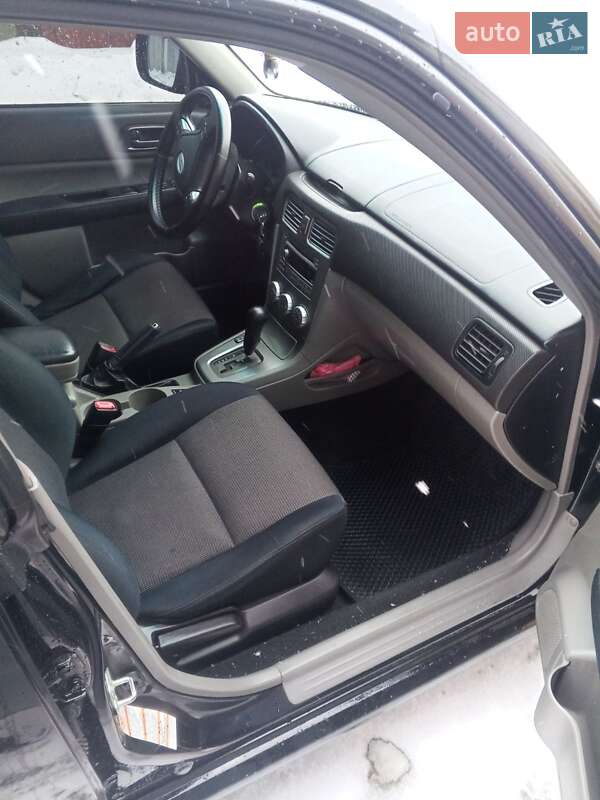 Позашляховик / Кросовер Subaru Forester 2007 в Новояворівську