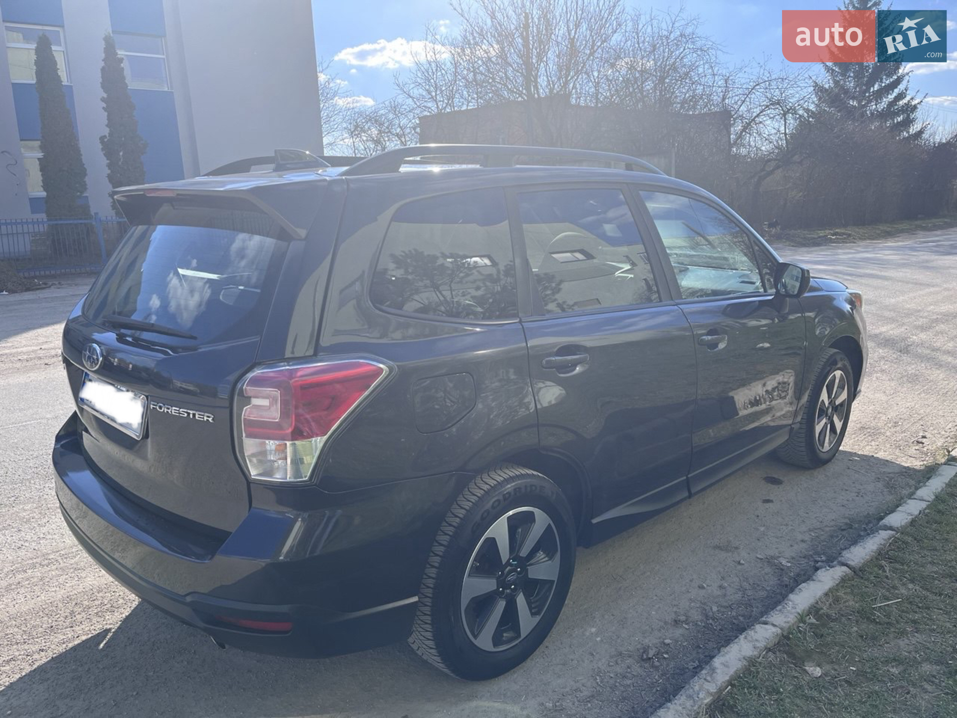 2017 Subaru Forester - мініатюра 10