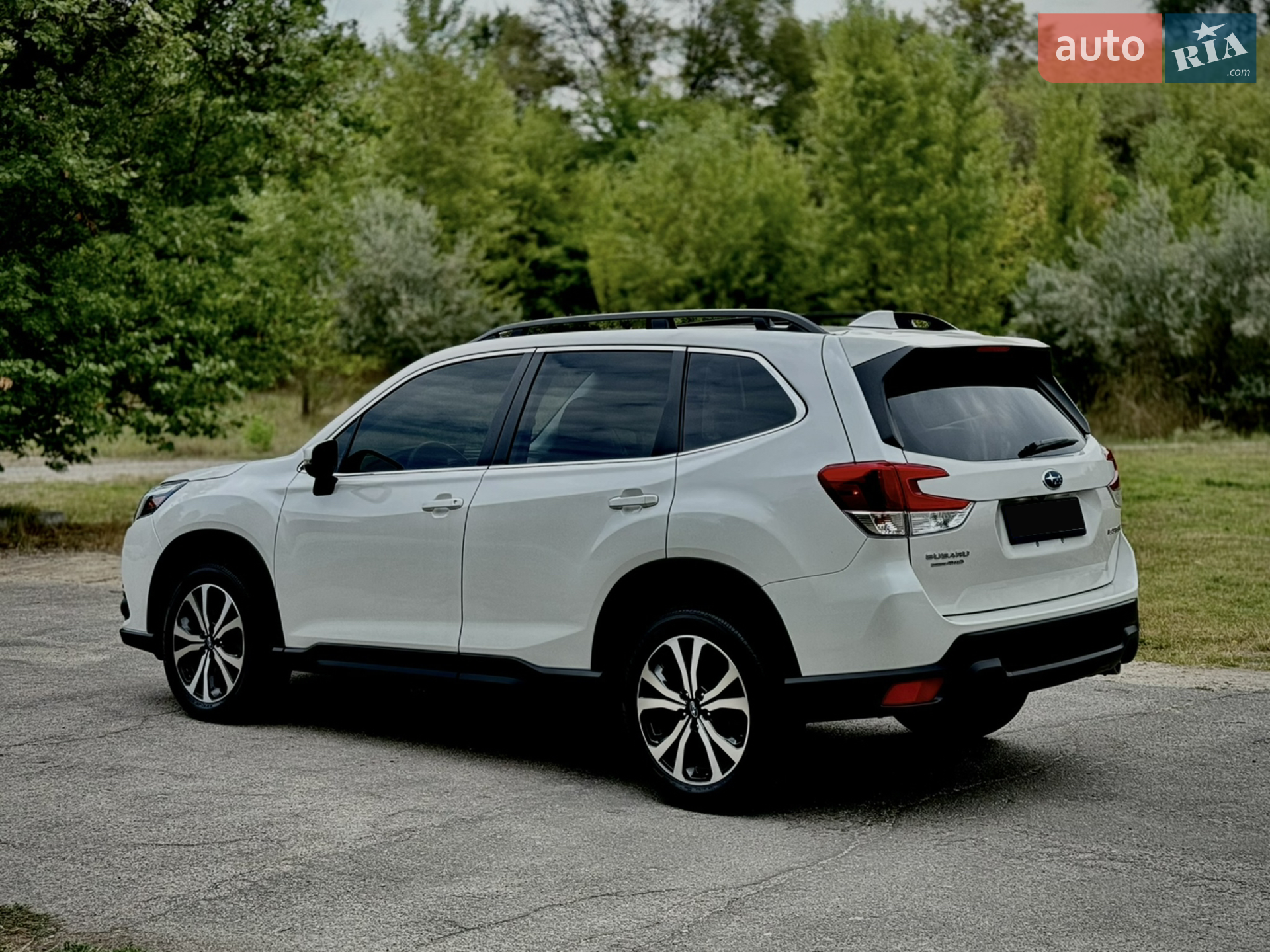 2022 Subaru Forester - мініатюра 8
