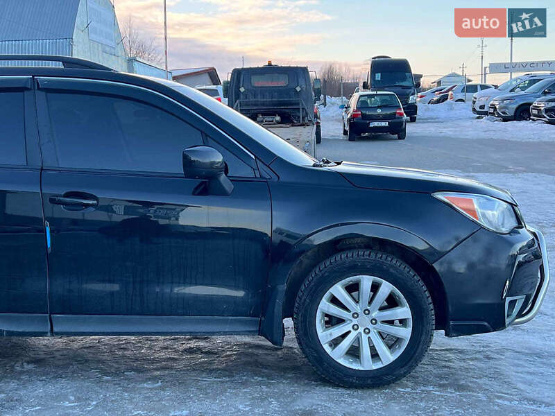 Позашляховик / Кросовер Subaru Forester 2016 в Львові