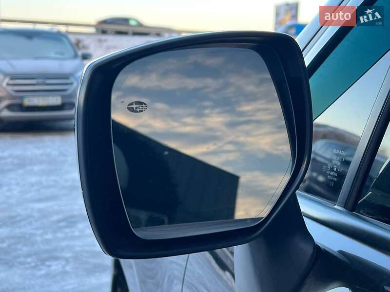 Позашляховик / Кросовер Subaru Forester 2016 в Львові
