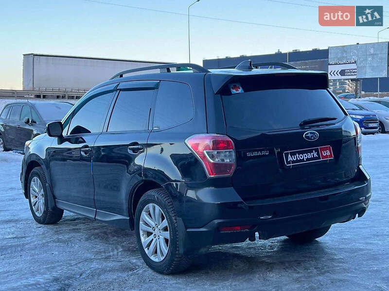 Позашляховик / Кросовер Subaru Forester 2016 в Львові
