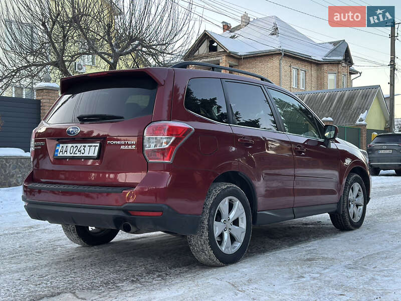 Внедорожник / Кроссовер Subaru Forester 2014 в Киеве