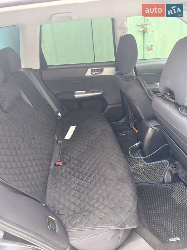 Внедорожник / Кроссовер Subaru Forester 2009 в Львове