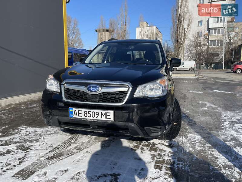 Позашляховик / Кросовер Subaru Forester 2015 в Дніпрі фото Позашляховик / Кросовер Subaru Forester 2015 в Дніпрі