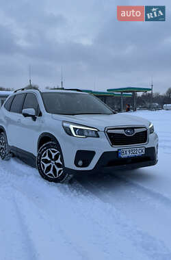 Внедорожник / Кроссовер Subaru Forester 2019 в Каменец-Подольском