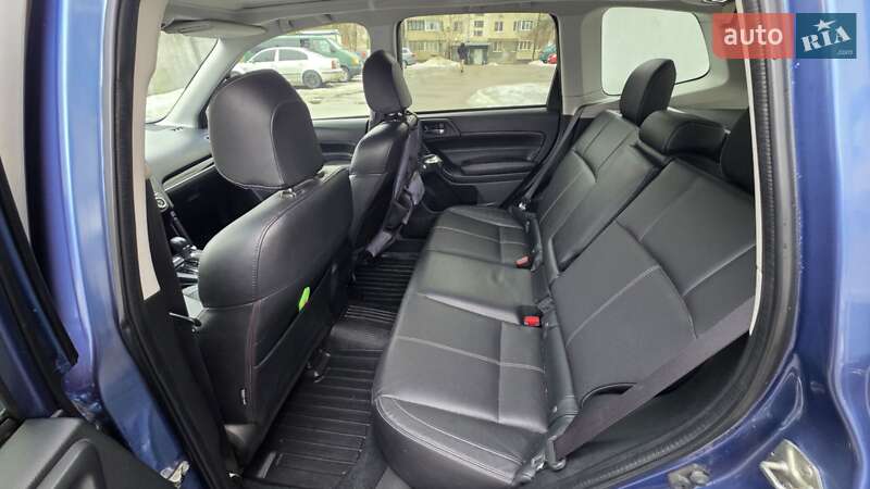 Позашляховик / Кросовер Subaru Forester 2016 в Харкові
