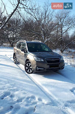 Позашляховик / Кросовер Subaru Forester 2017 в Ізюмі