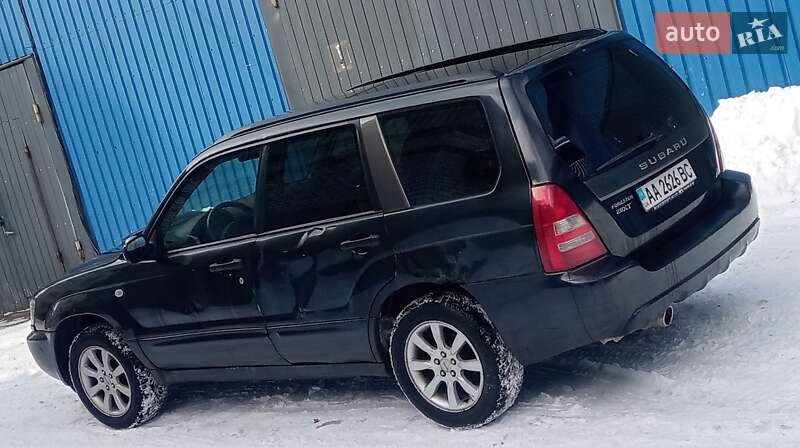 Позашляховик / Кросовер Subaru Forester 2005 в Києві