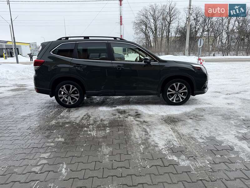 Позашляховик / Кросовер Subaru Forester 2022 в Білій Церкві