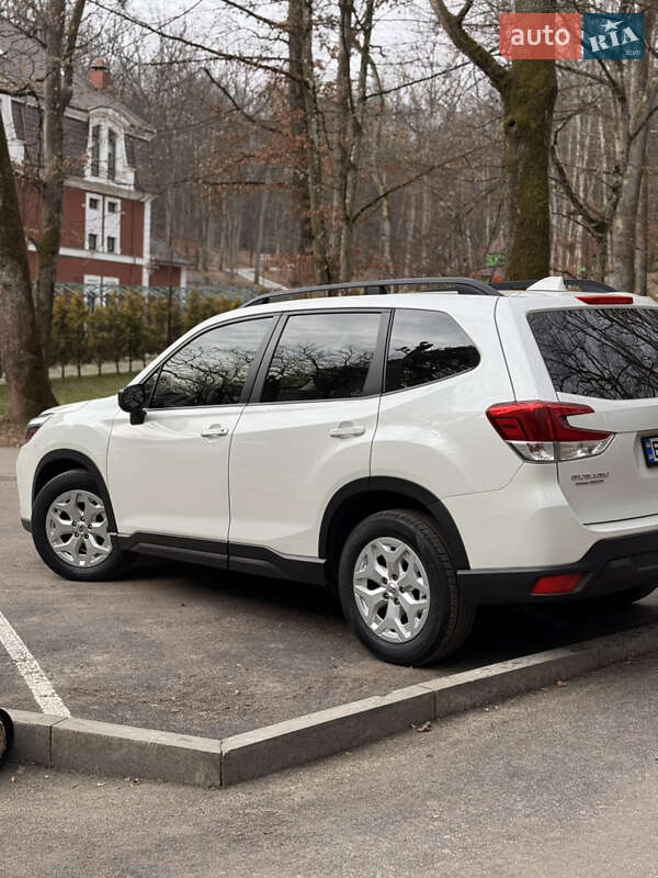 Позашляховик / Кросовер Subaru Forester 2018 в Ужгороді