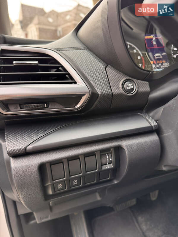 Позашляховик / Кросовер Subaru Forester 2018 в Ужгороді