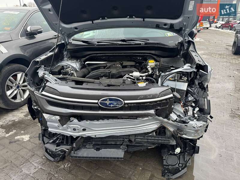 Внедорожник / Кроссовер Subaru Forester 2024 в Львове