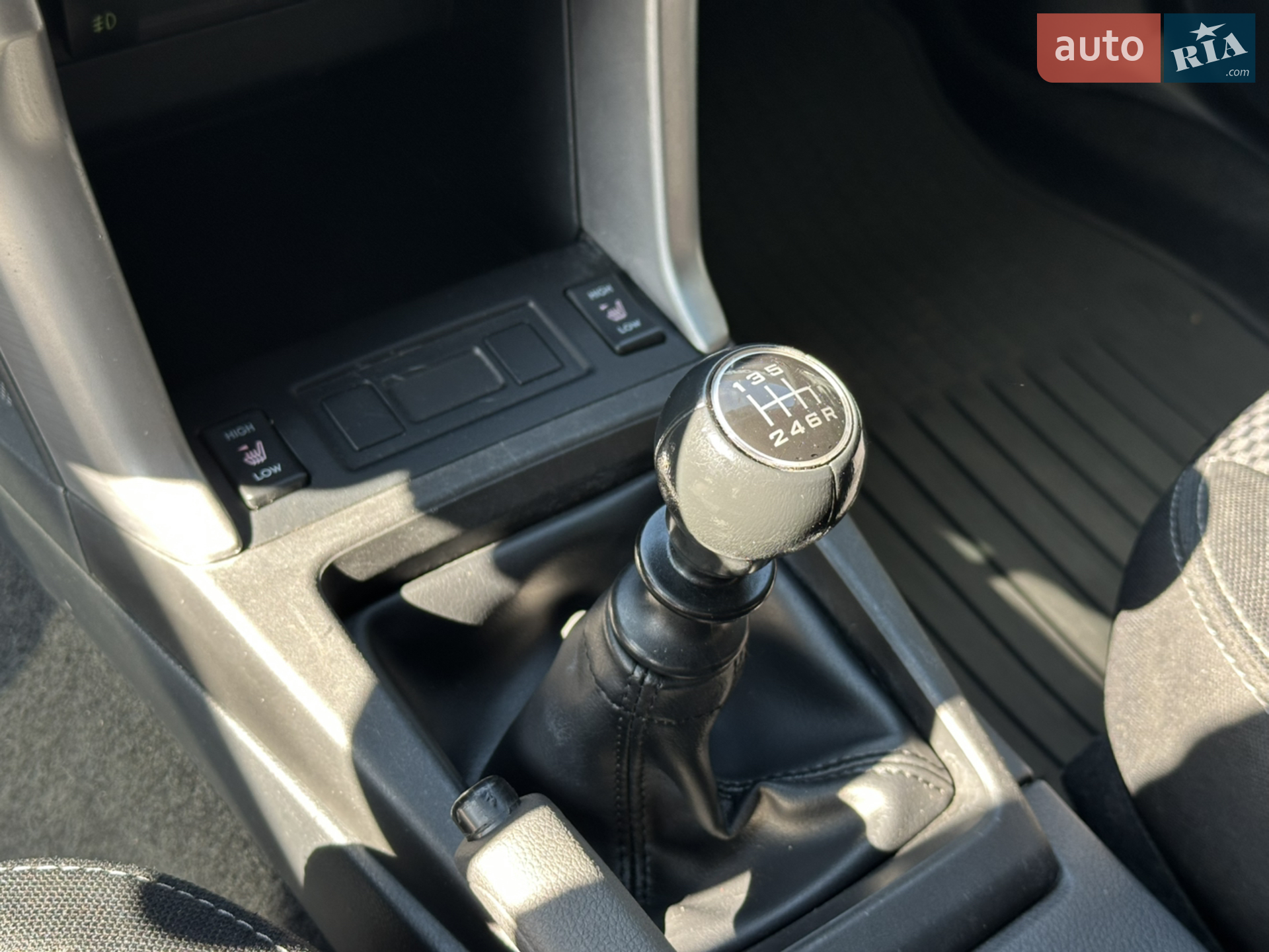 2016 Subaru Forester - мініатюра 19