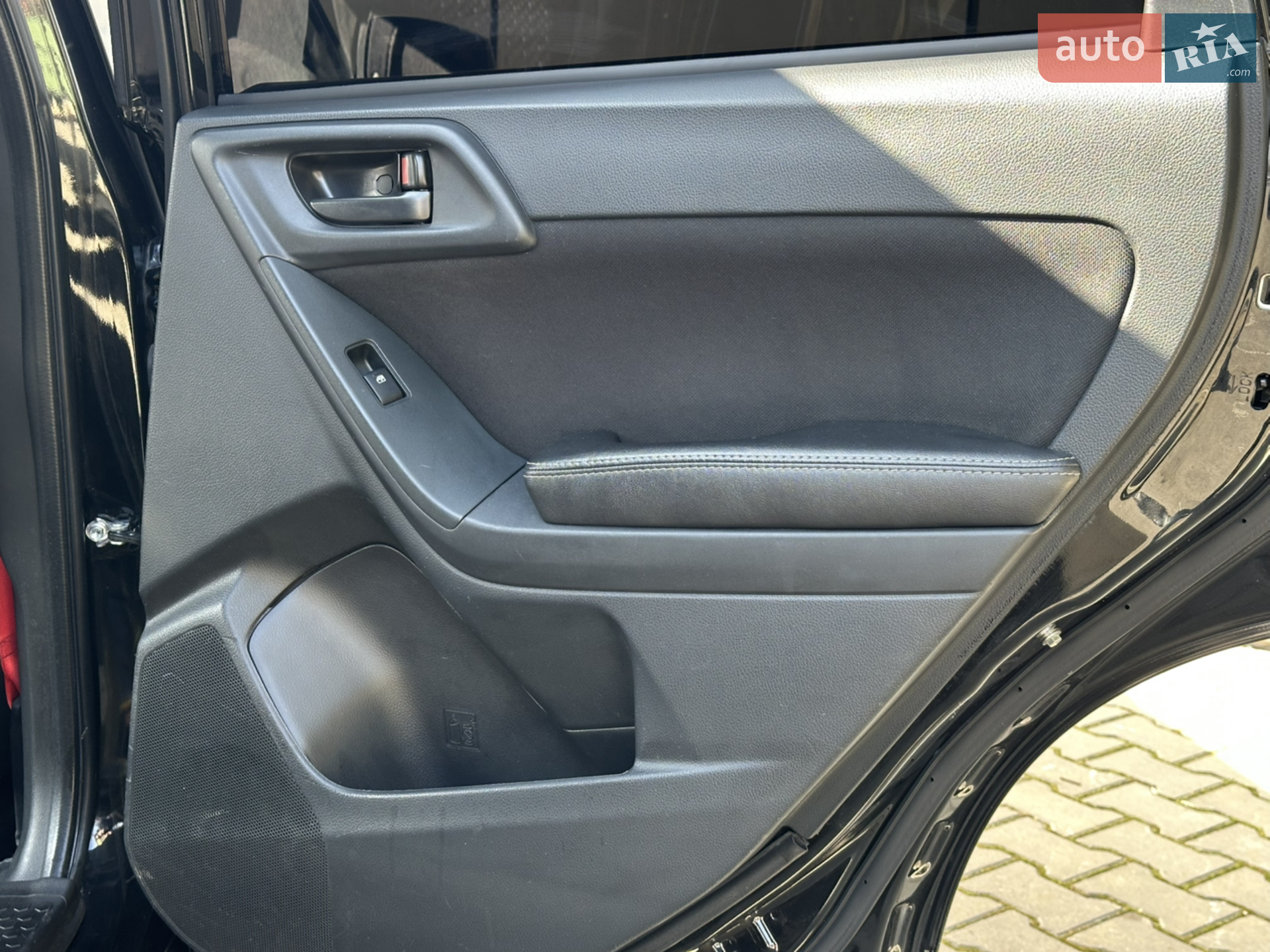 2016 Subaru Forester - мініатюра 24