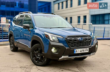 Позашляховик / Кросовер Subaru Forester 2022 в Києві