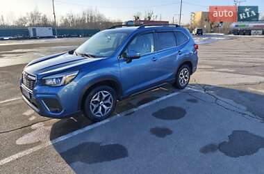 Позашляховик / Кросовер Subaru Forester 2019 в Києві