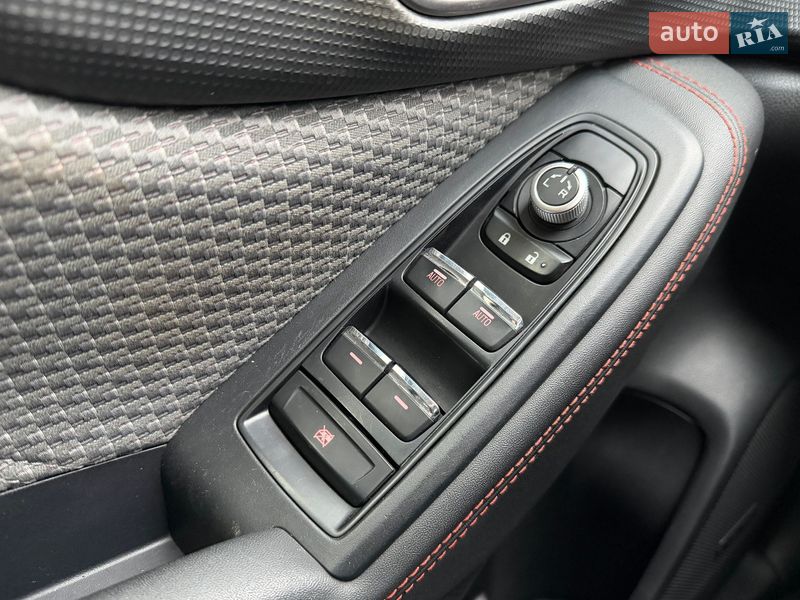 Внедорожник / Кроссовер Subaru Forester 2020 в Днепре