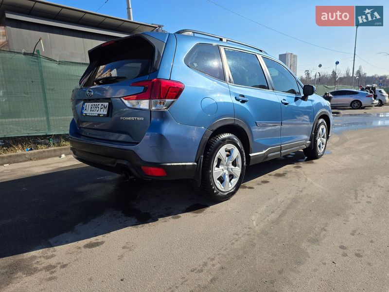Позашляховик / Кросовер Subaru Forester 2020 в Києві
