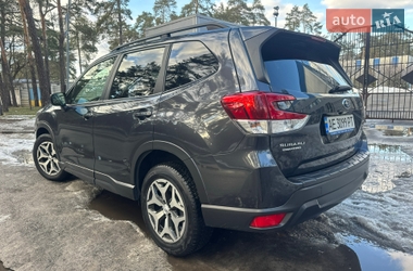 Внедорожник / Кроссовер Subaru Forester 2018 в Киеве