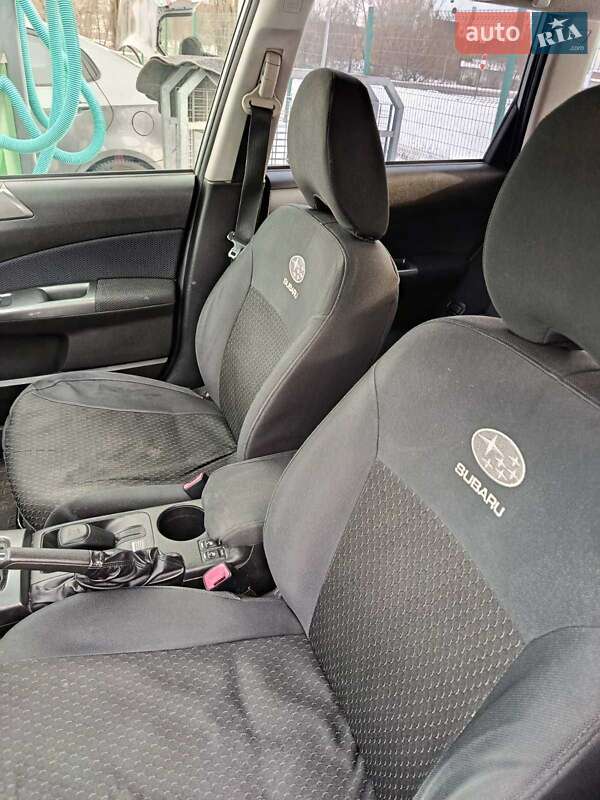 Внедорожник / Кроссовер Subaru Forester 2011 в Киеве