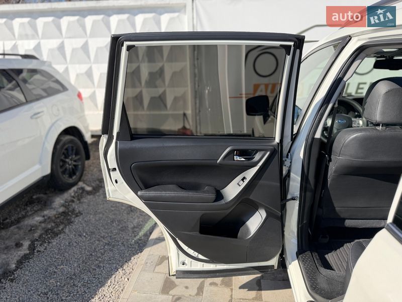 Внедорожник / Кроссовер Subaru Forester 2014 в Киеве