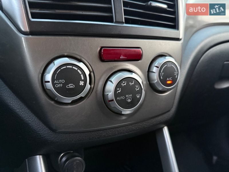 Внедорожник / Кроссовер Subaru Forester 2010 в Киеве