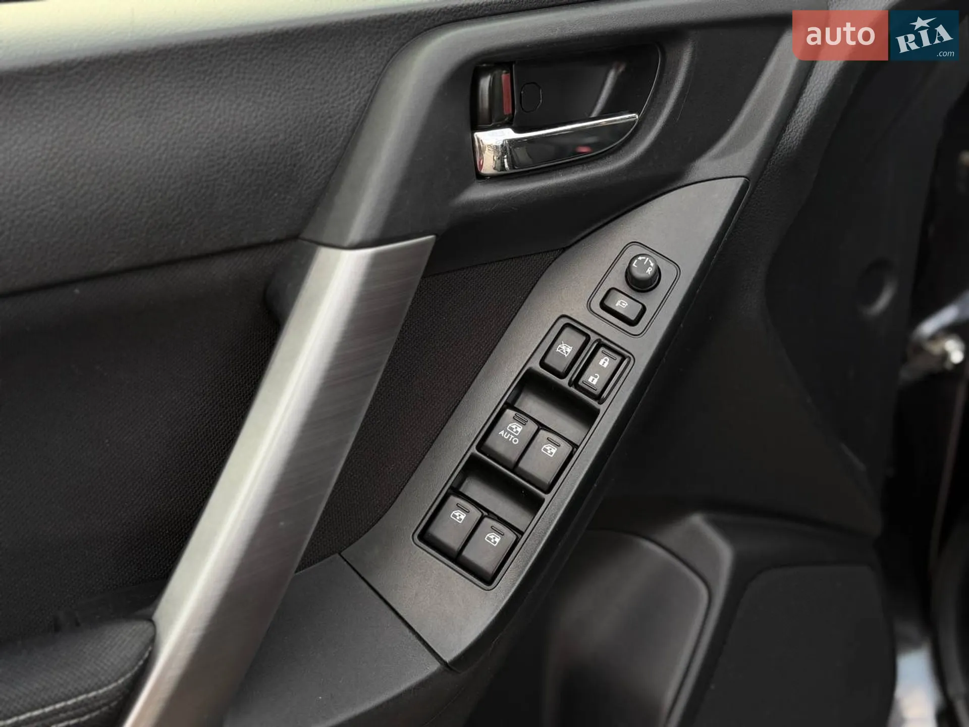 2015 Subaru Forester - мініатюра 10