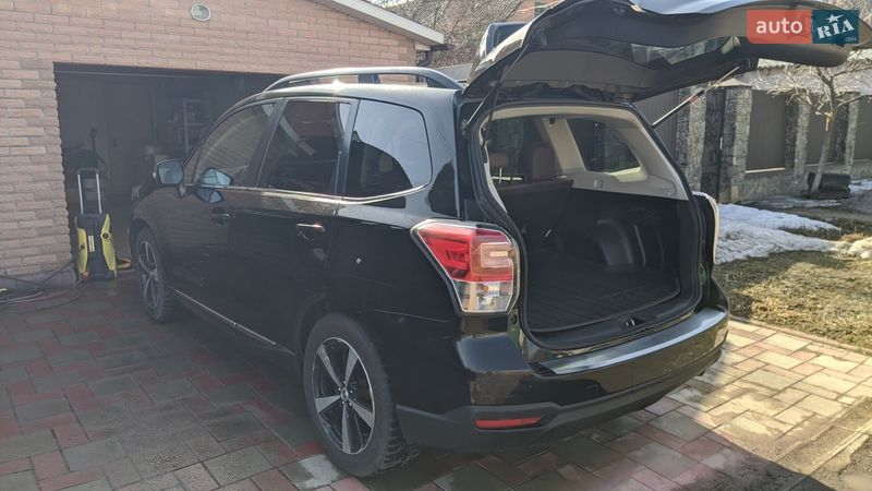 Внедорожник / Кроссовер Subaru Forester 2016 в Виннице