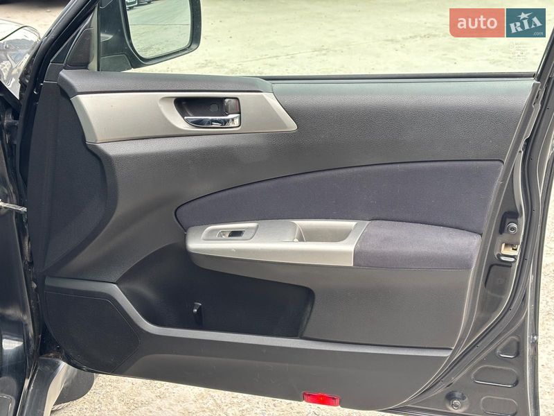 Позашляховик / Кросовер Subaru Forester 2008 в Львові