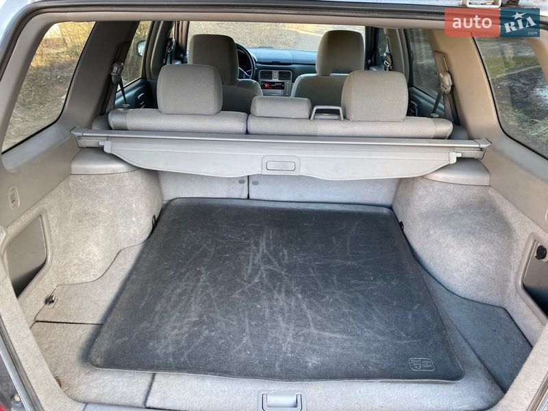 Внедорожник / Кроссовер Subaru Forester 2003 в Харькове