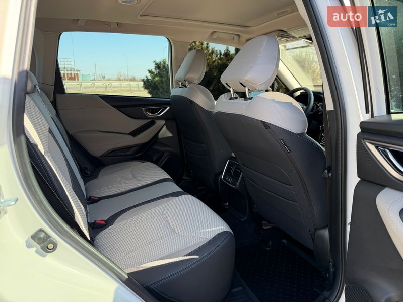 Внедорожник / Кроссовер Subaru Forester 2024 в Киеве