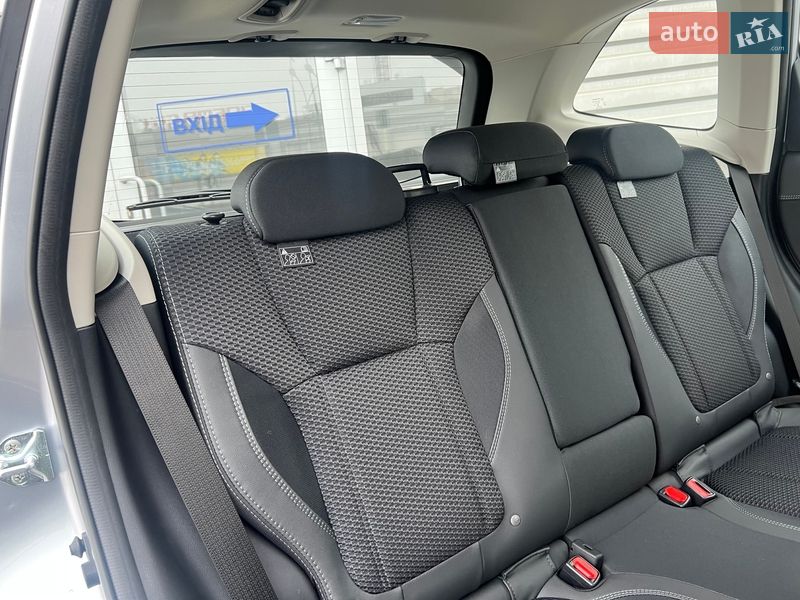 Внедорожник / Кроссовер Subaru Forester 2024 в Киеве