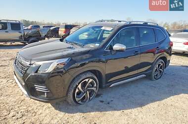 Внедорожник / Кроссовер Subaru Forester 2022 в Тернополе