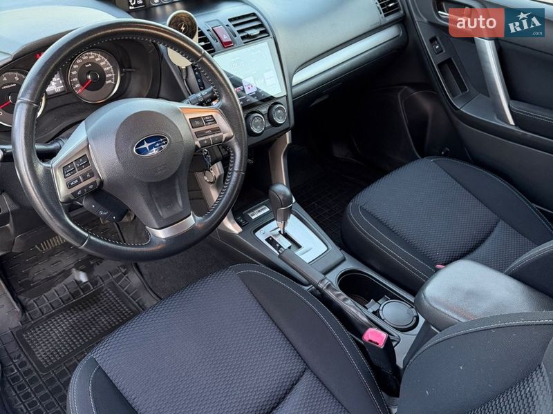Внедорожник / Кроссовер Subaru Forester 2013 в Киеве