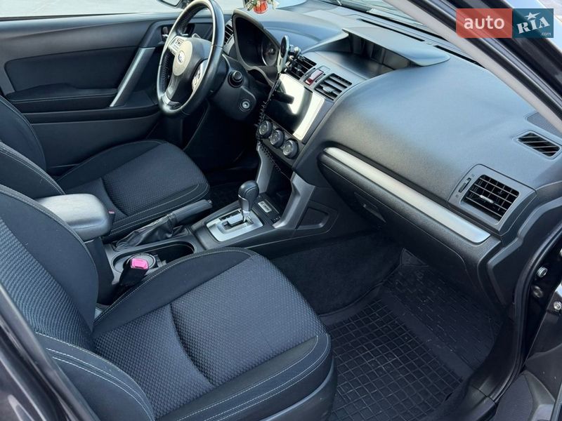 Внедорожник / Кроссовер Subaru Forester 2013 в Киеве