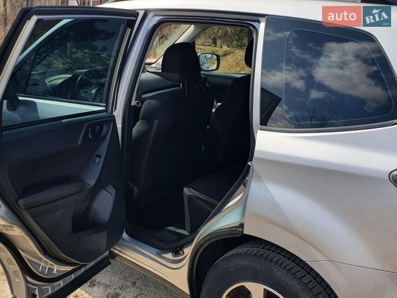 Позашляховик / Кросовер Subaru Forester 2016 в Ірпені фото 12 Позашляховик / Кросовер Subaru Forester 2016 в Ірпені